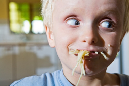 child-eating-bad-manners